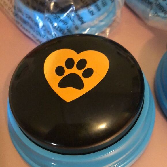 Set of six simple command buttons for your pet - Picture 2 of 7